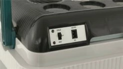 Easy Camp Chilly 12V Coolbox 24L 10 Easy Camp Chilly 12V Coolbox 24L -Outdoorworlddirect Sales Store 600029 chilly 12v coolbox 24 feature photo5