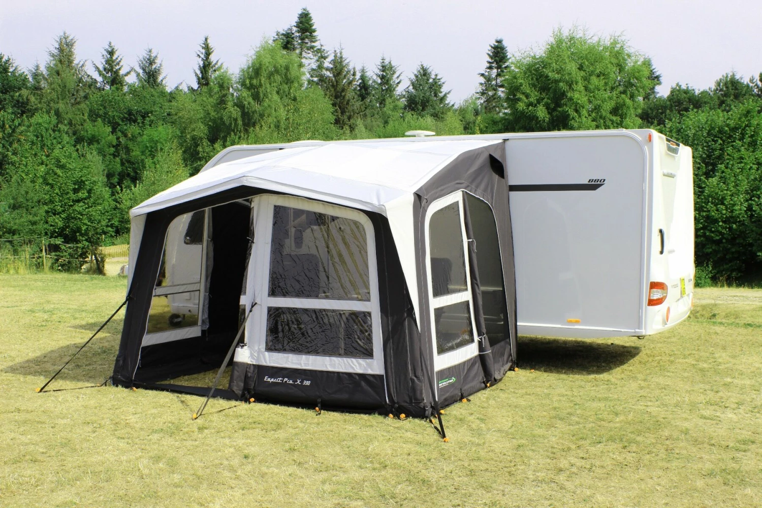 Outdoor Revolution Esprit Pro X 330 Premium Caravan Air Awning 6 Outdoor Revolution Esprit Pro X 330 Premium Caravan Air Awning - Image 4